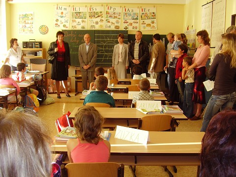 img00004.jpg