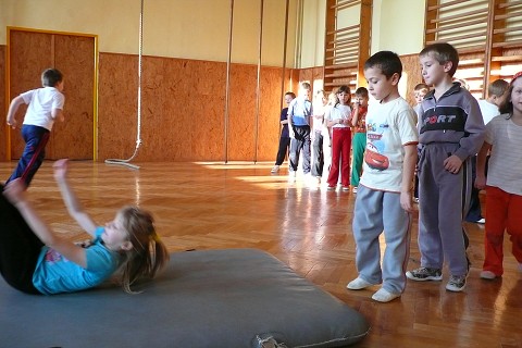 img00012.jpg
