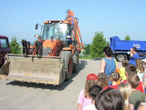 img00011.jpg