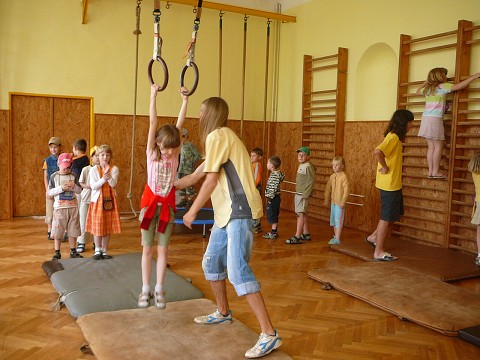 img00020.jpg