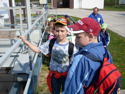 img00037.jpg