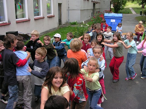 img00004.jpg