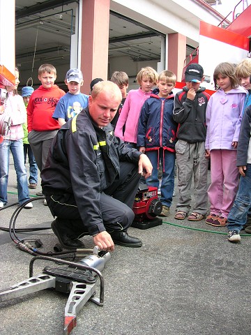 img00009.jpg