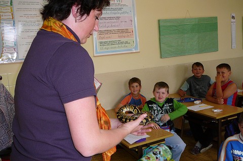 img00004.jpg