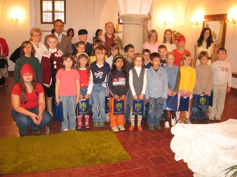 img00003.jpg