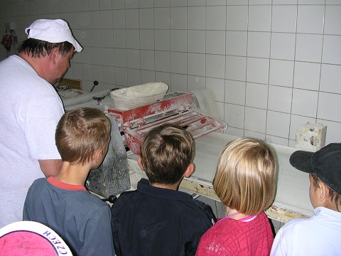 img00014.jpg