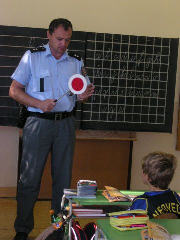 img00003.jpg