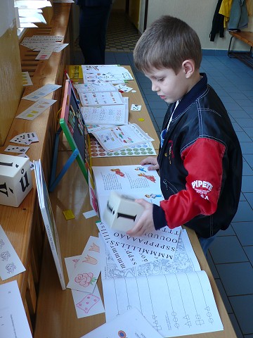 img00030.jpg